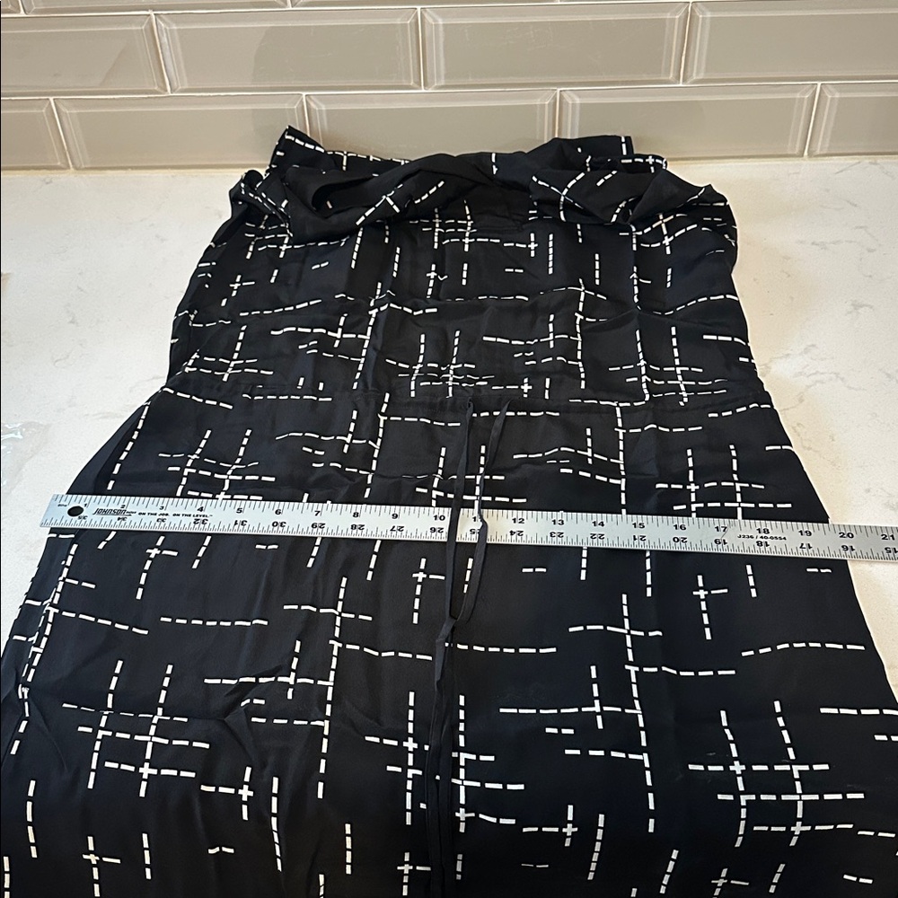 Pendleton 100% Silk Black White‎ Sheath Dress Lined Sleeveless Small Pockets - Picture 11 of 11